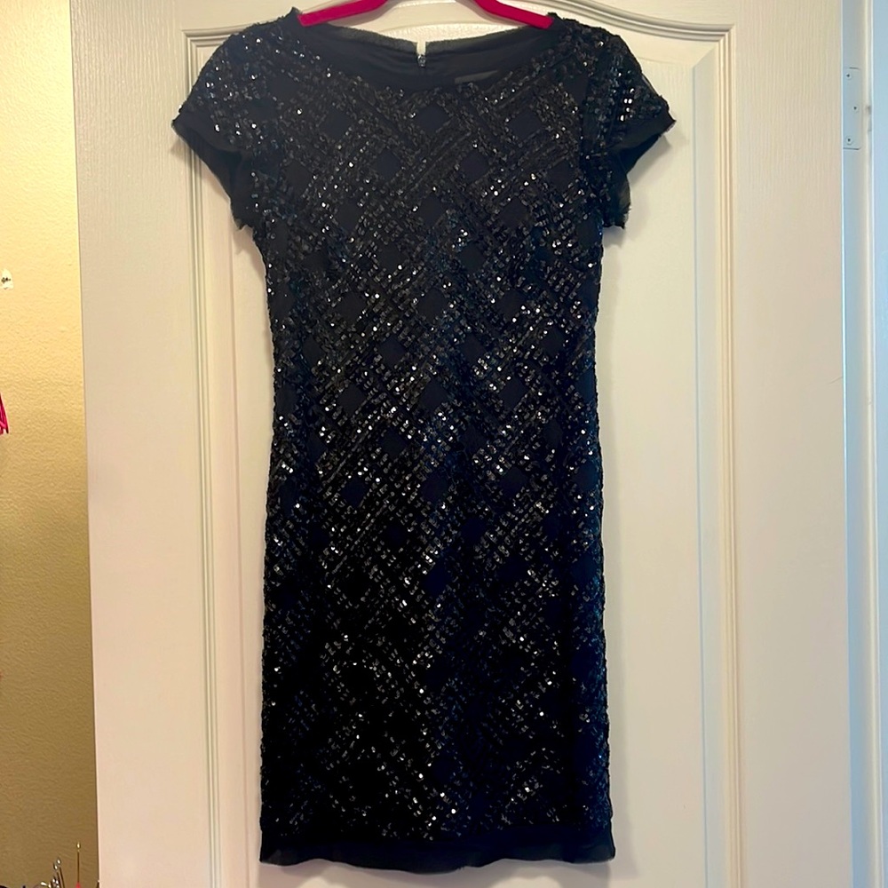 Gorgeous, classy, sparkly, stretchy party dress